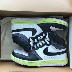 Vintage Dunks Neon Yellow + Pink